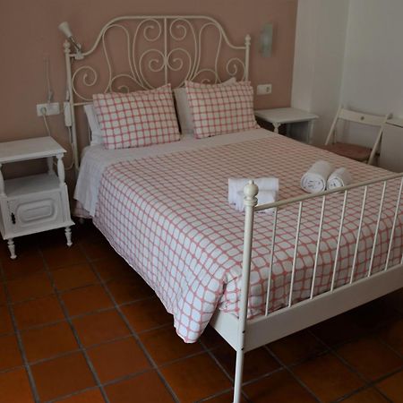 Alojamentos Vitinho - Vila Nova Milfontes Vila Nova de Milfontes Ngoại thất bức ảnh