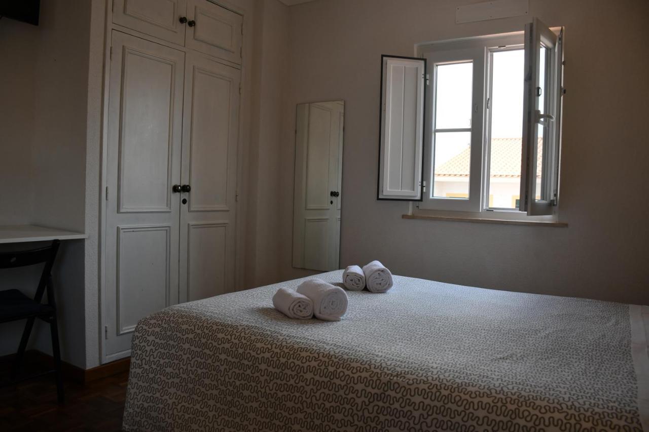 Alojamentos Vitinho - Vila Nova Milfontes Vila Nova de Milfontes Ngoại thất bức ảnh