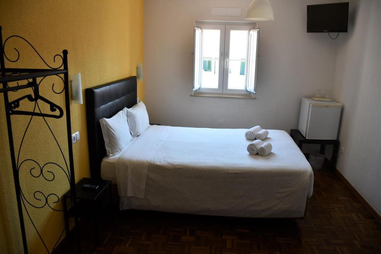Alojamentos Vitinho - Vila Nova Milfontes Vila Nova de Milfontes Ngoại thất bức ảnh