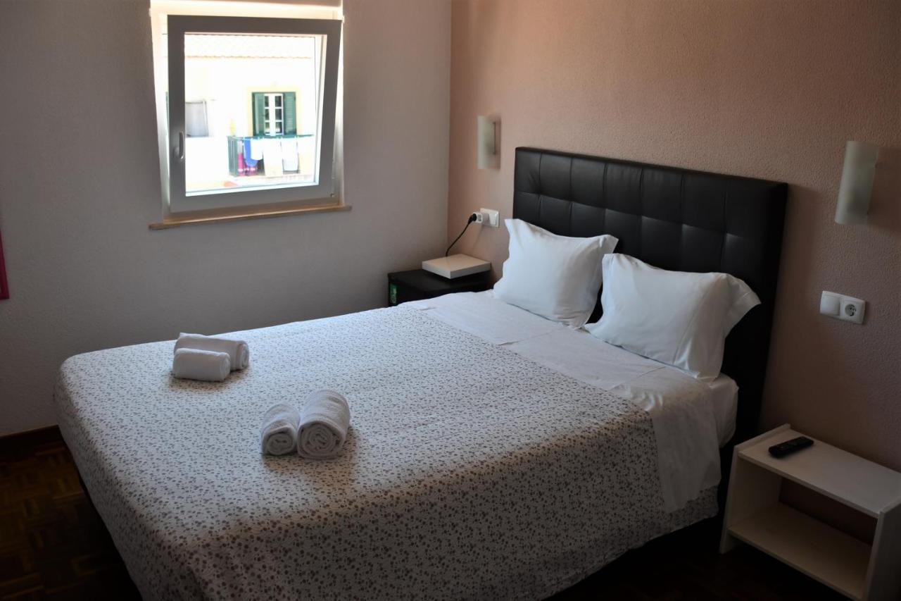 Alojamentos Vitinho - Vila Nova Milfontes Vila Nova de Milfontes Ngoại thất bức ảnh